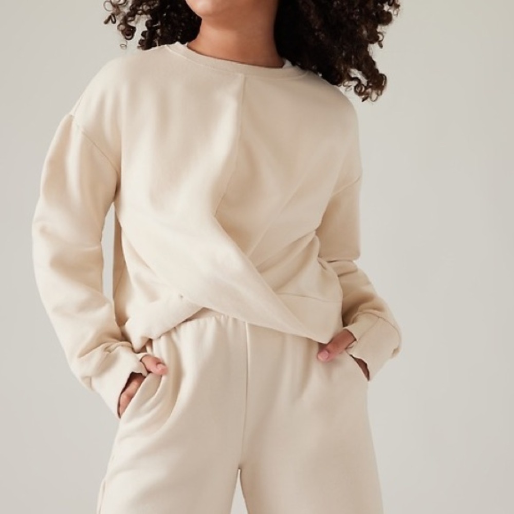 Athleta Girl Cream Retrotwist Plush Sweater Size 14